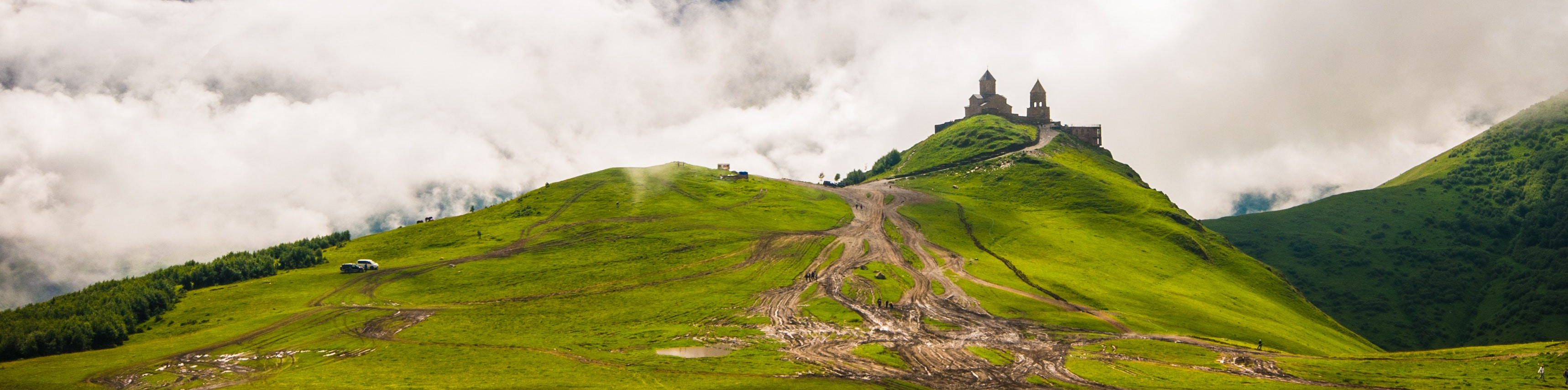 castle-clouds-countryside